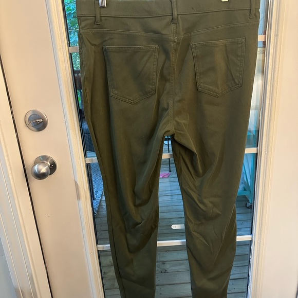 Time and Tru Green High Rise Jeggings, 29" Inseam, Sizes XXL - Picture 5 of 6